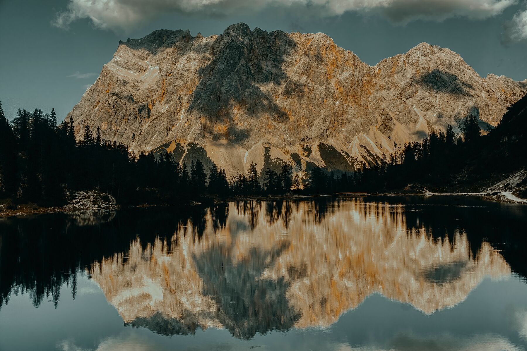 Zugspitz Reflection